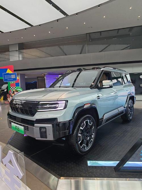 成都金牛区嘉顺泽企业管理咨询比亚迪方程豹硬派越野的爆款，英菲尼迪35周年与你共成长